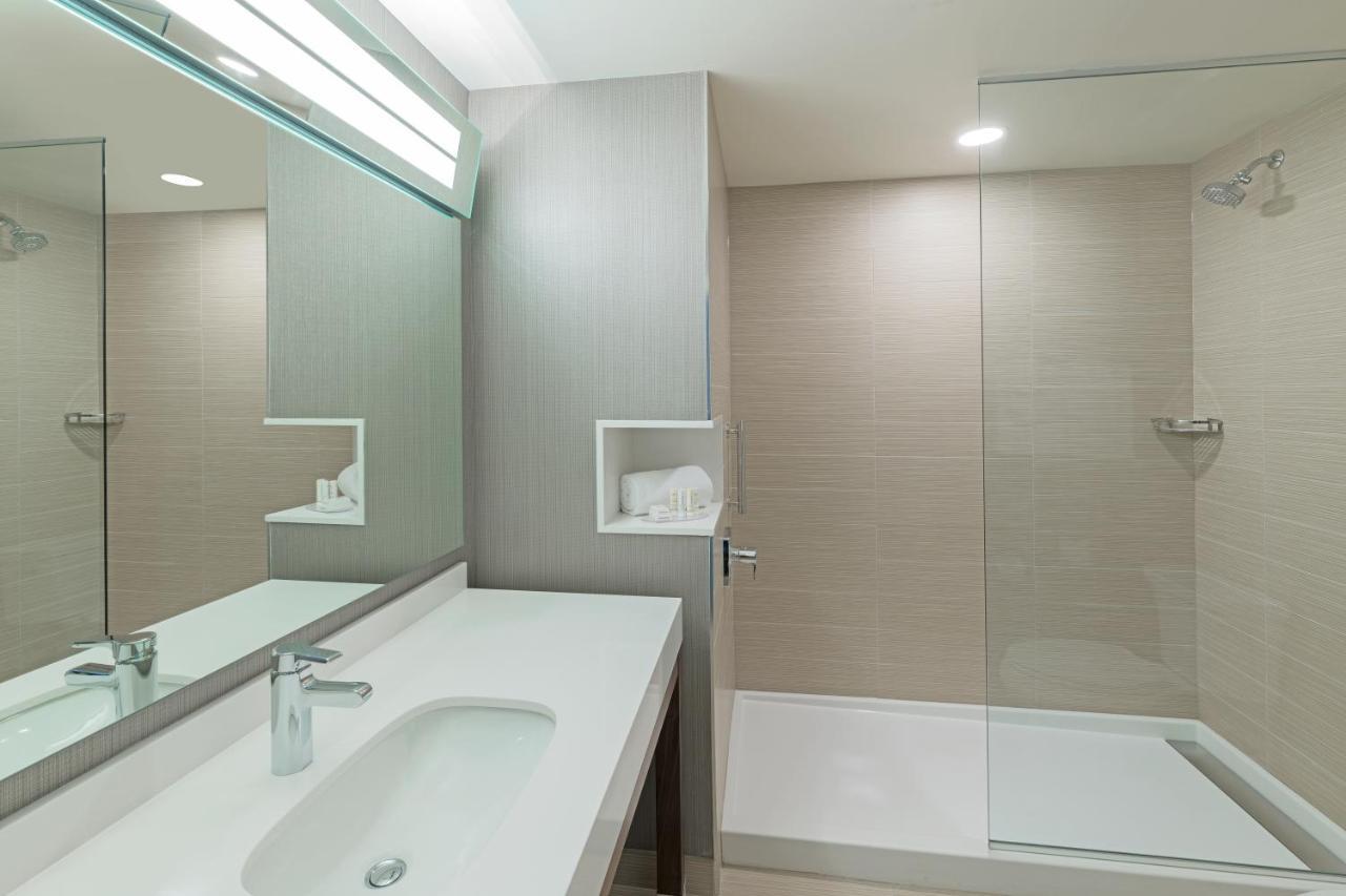 Courtyard By Marriott Halifax Dartmouth Hotel Exterior photo