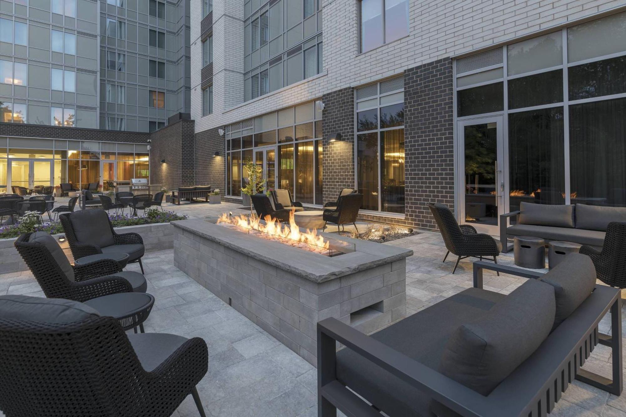 Courtyard By Marriott Halifax Dartmouth Hotel Exterior photo