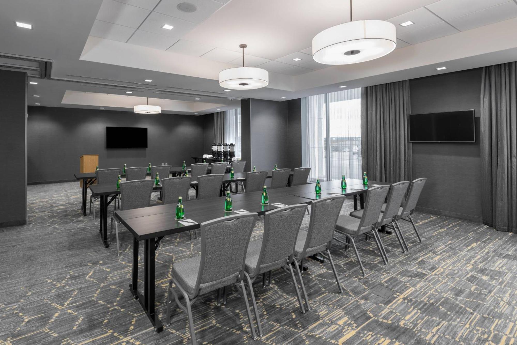 Courtyard By Marriott Halifax Dartmouth Hotel Exterior photo