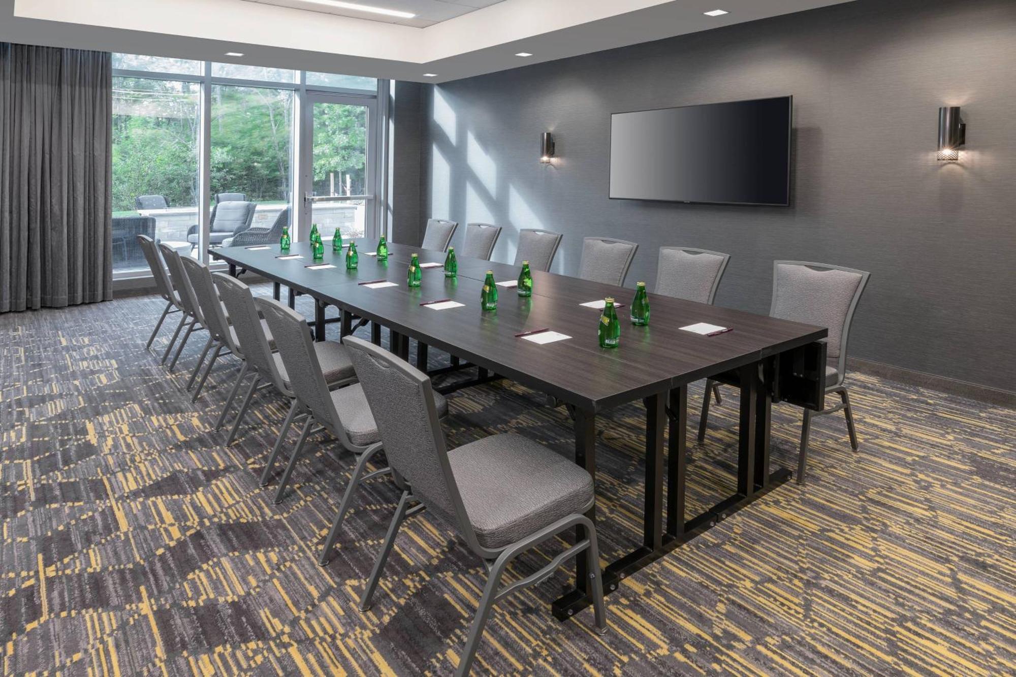 Courtyard By Marriott Halifax Dartmouth Hotel Exterior photo